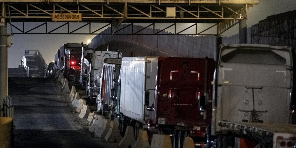 Empresas mexicanas frenan exportaciones a la eu a la Espera de que se revierta los aranceles