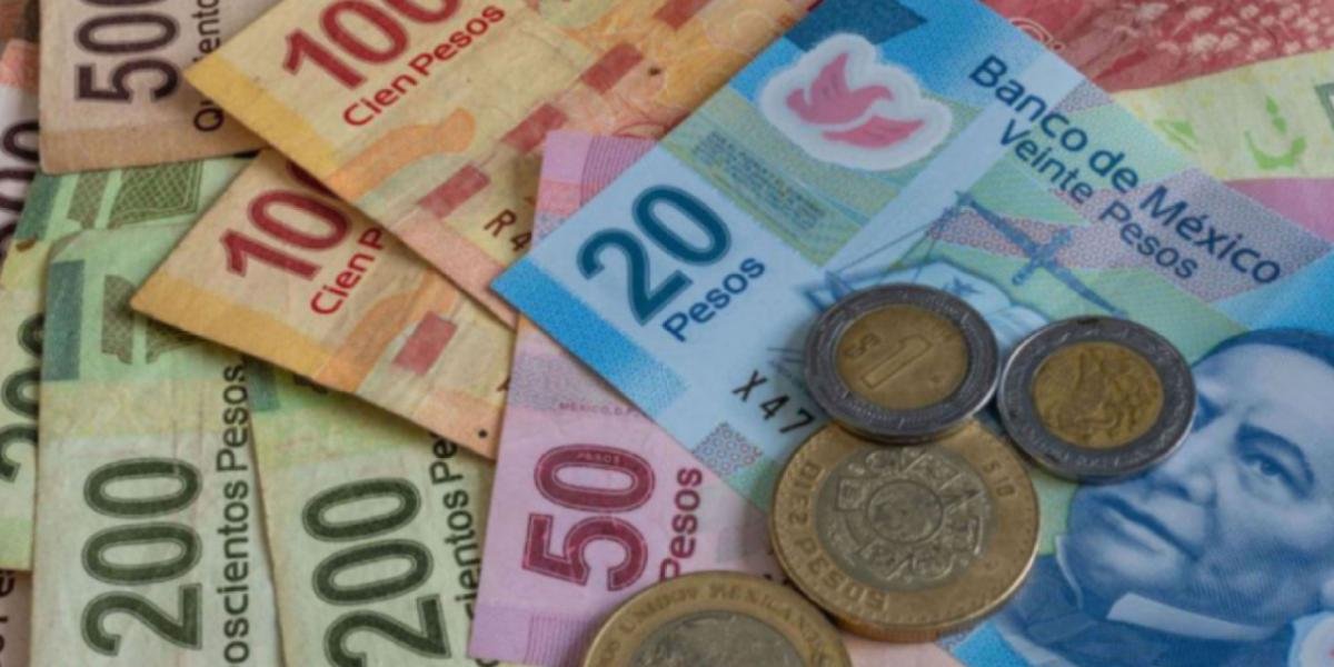 Peso mexicano se deprecia tras dato local de inflamación