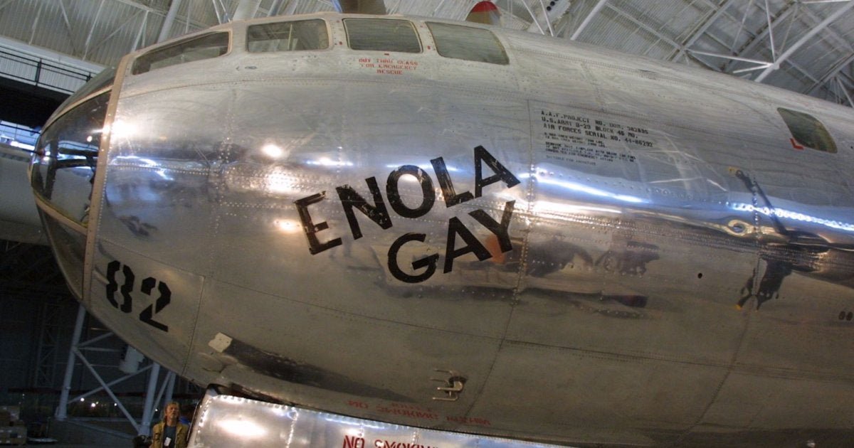 El Pentácono Borra Imagen Histórica del ‘Enola Gay’ … Por Su Purga Contra Las Políticas ‘Programas’