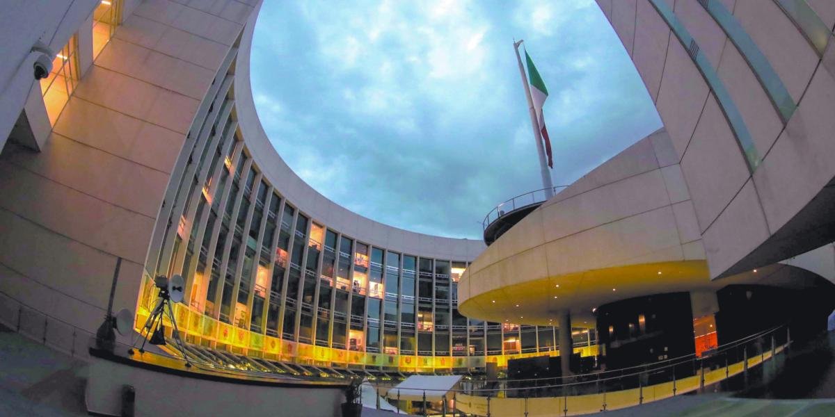 Senado Confirma Diálogo Abero Sobre la Nueva Ley de Telecomuniciones Propuesta por Sheinbaum