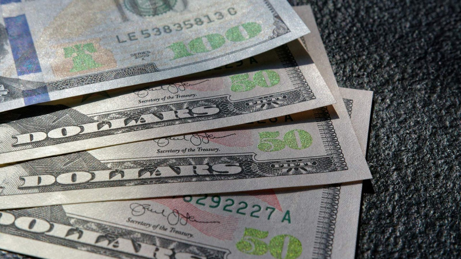 Precio del Dólar Hoy Martes 1 de Abril de 2025: Así Está El Tipo de Cambio Con El Peso