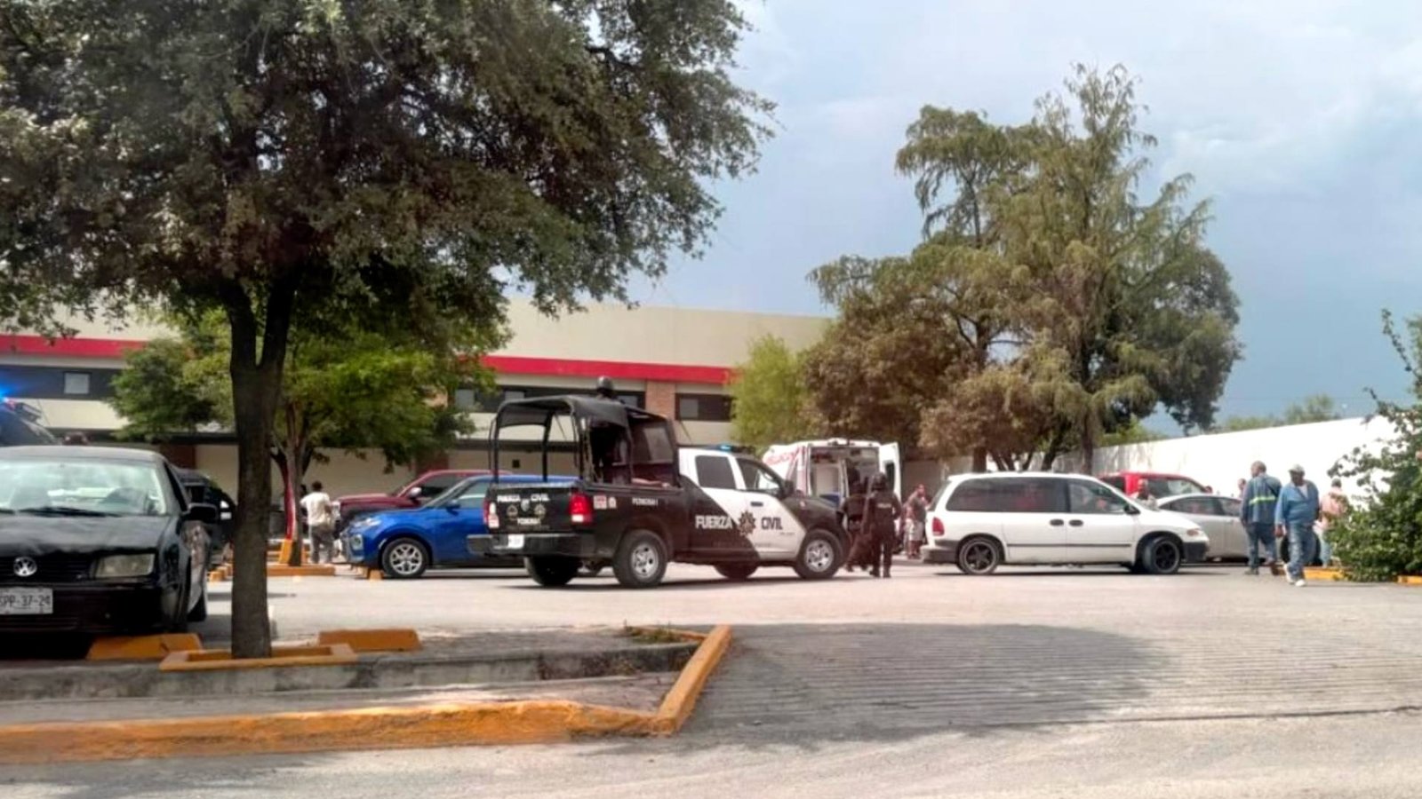 Atacán a Balazos y Hieren A Rubén Doria, Exsssecretario del Ayuntamiento de Linares, en Nuevo León