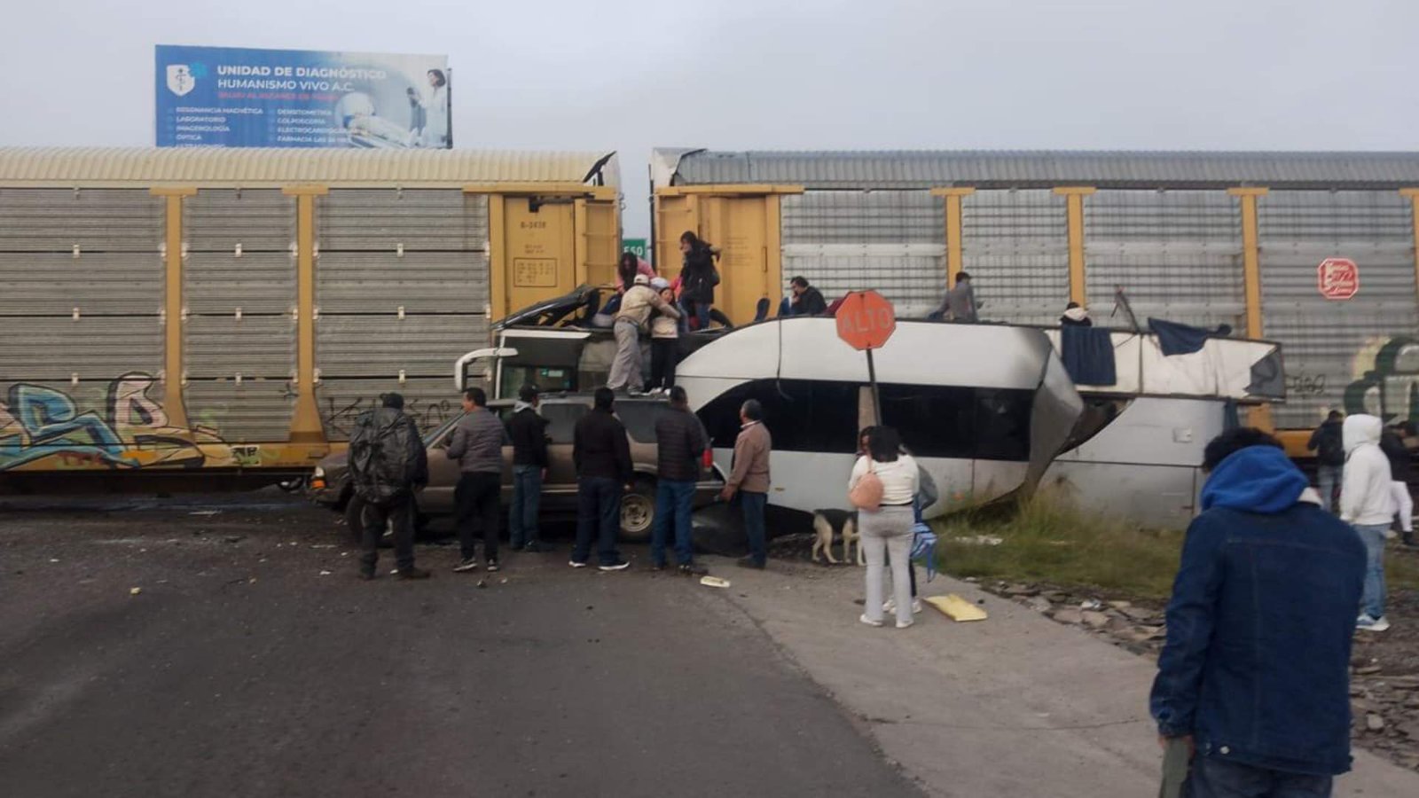 ¿Que pasó en Carretera Maravatío-Atlacomulco Hoy? Accidente fatal deja varios muertos en edomex