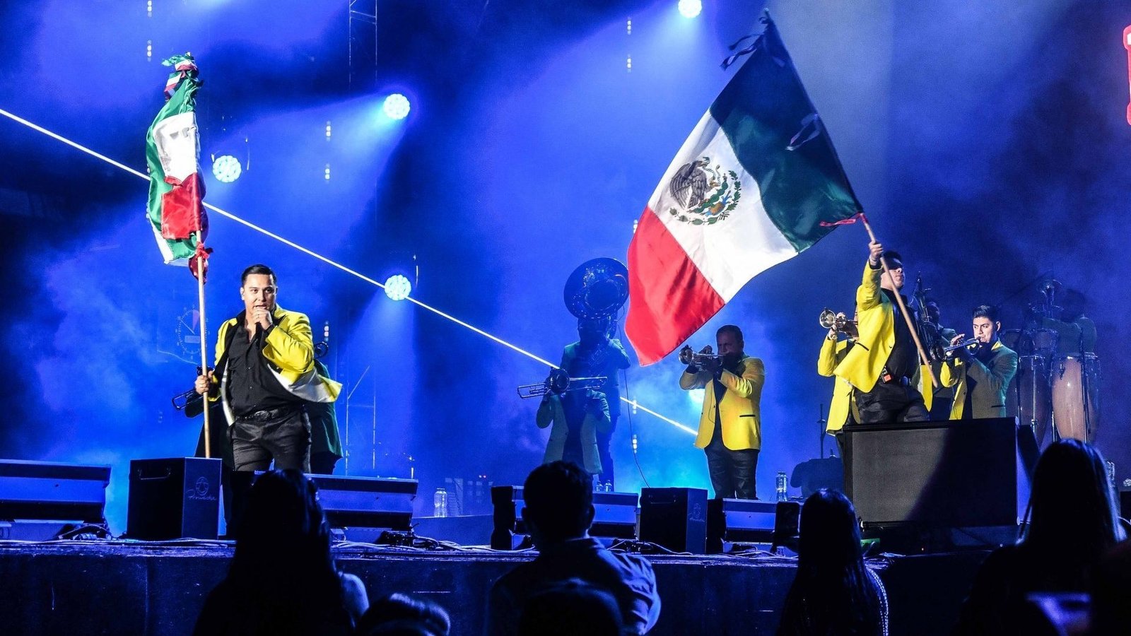 ¿Dónde ver el Concierto de la Arrolladora en Vivo Hoy 15 de Septiembre Desde el Zócalo Cdmx?