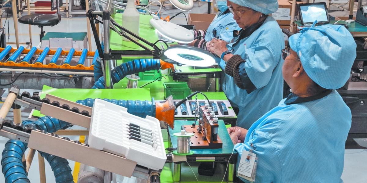 México Desplazó A China en Ventas de Equipo Eléctrico-Electrónico A UE
