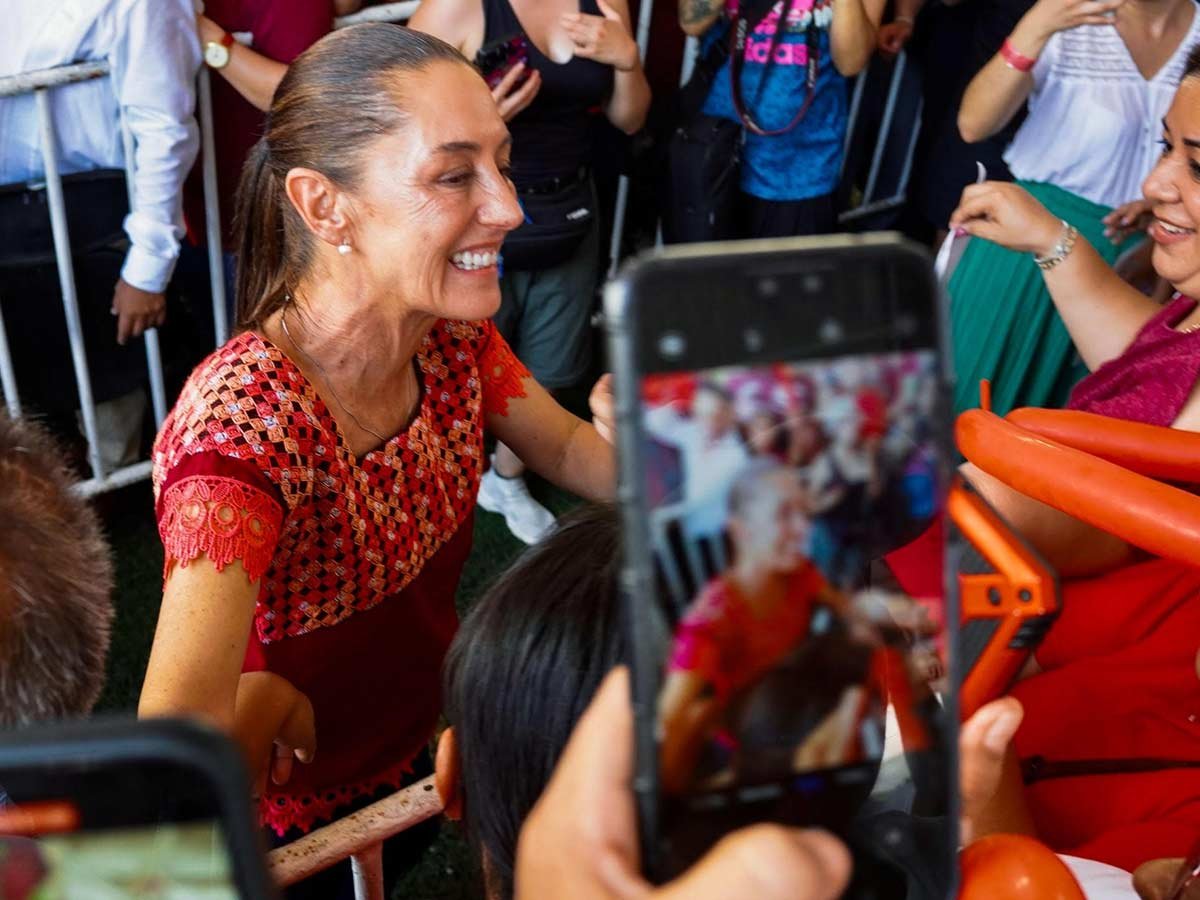 Claudia Sheinbaum Celebra Su Primer Año Como Presidente de México en El Zócalo