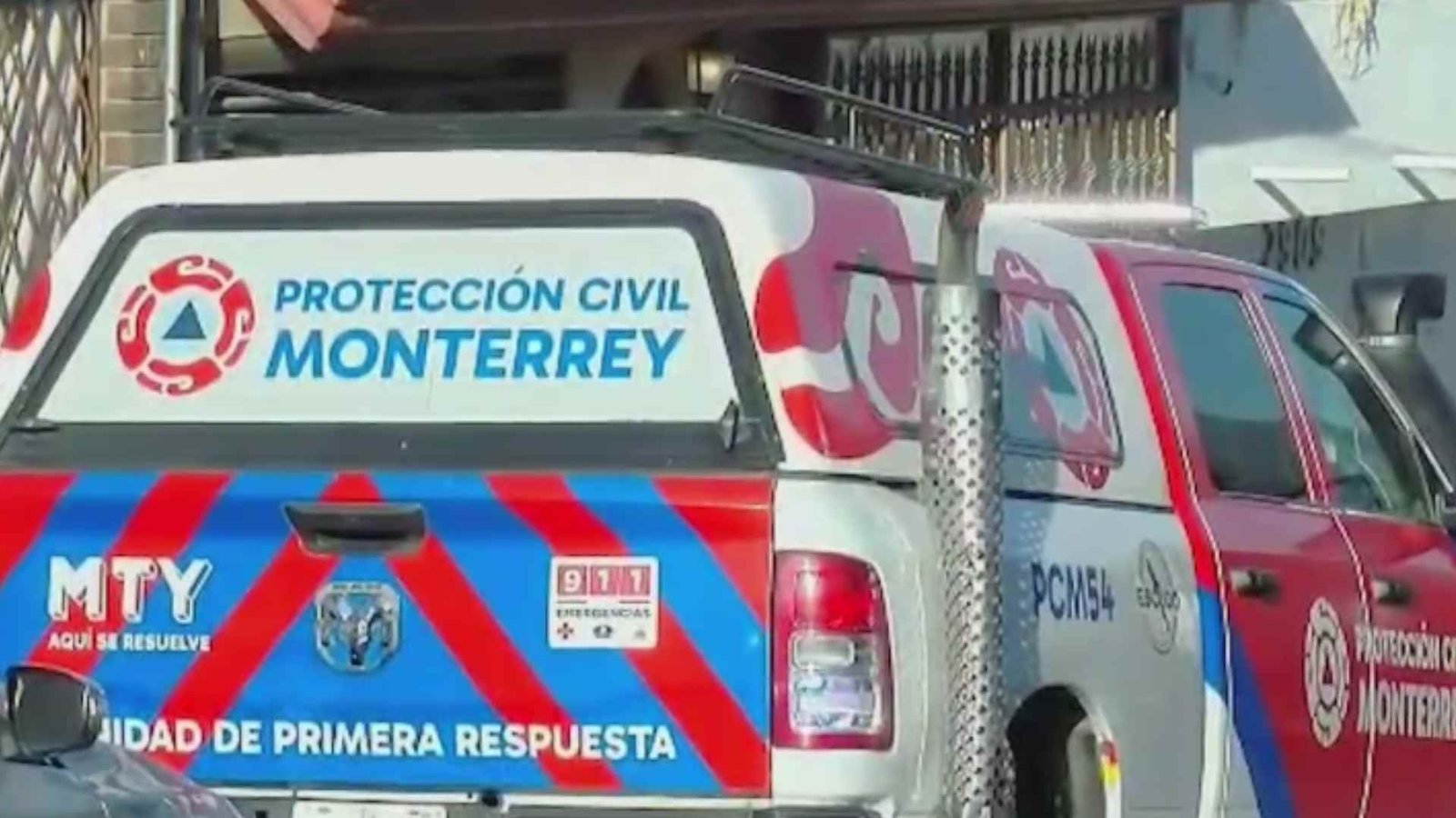 Mueren Dos Perritos en Incendio de Casa en Monterrey