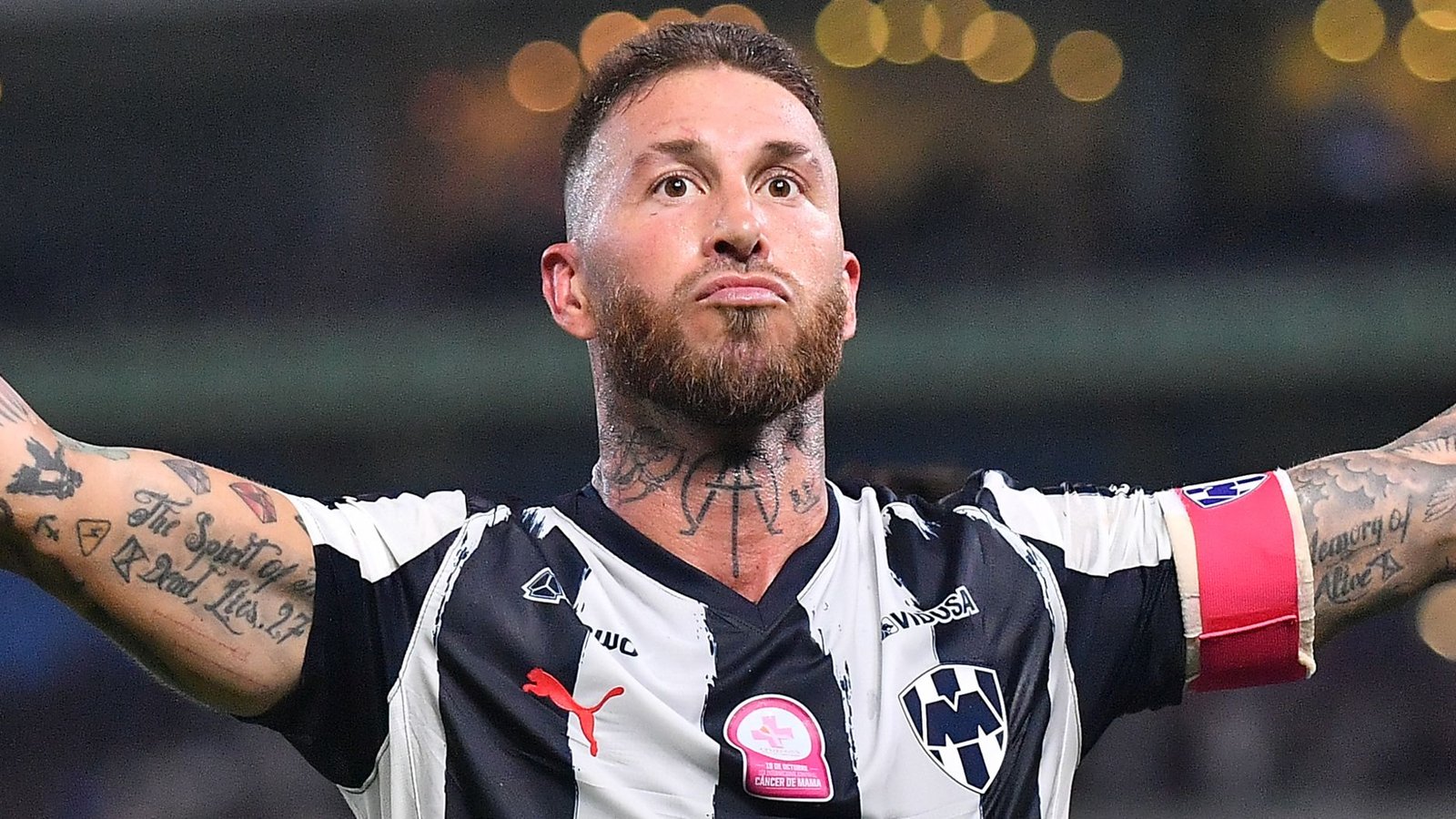 Man Utd presenta propuesta de transferencia gratuita para Sergio Ramos en un movimiento sorpresa después de ver al ícono del Real Madrid dejar el equipo de la Liga MX Monterrey