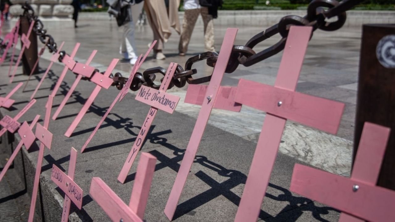Querétaro realiza un foro para prevenir la violencia contra las mujeres y fortalecer redes de apoyo.