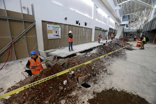 Por obras en el AICM, aconsejan a los usuarios llegar con anticipación