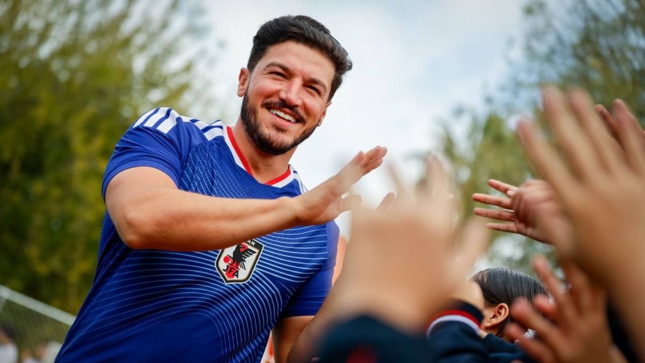 Samuel García fue captado usando la camiseta de Japón para el Mundial 2026