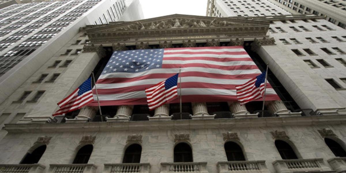 Wall Street cierra con ganancias; mercado espera reportes trimestrales de gigantes tecnológicos
