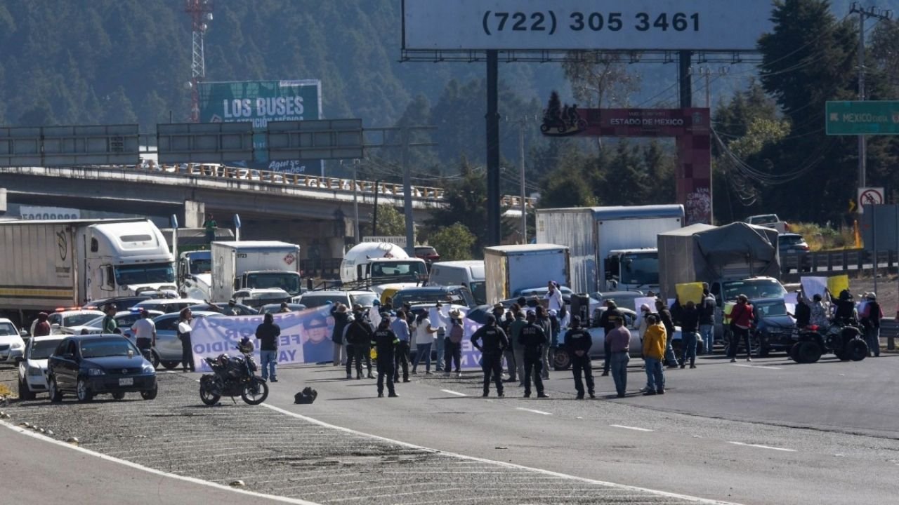 Estas son las 5 carreteras con CIERRES y BLOQUEOS hoy martes 17 de febrero | EN VIVO