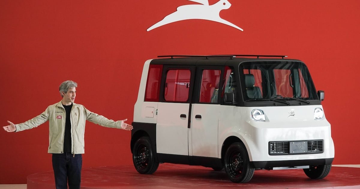 Pip pip, ya llegó Olinia: ¿Cuánto cuesta el auto eléctrico de Claudia Sheinbaum?